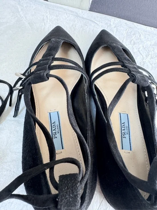 Prada | Suede Pointed Toe Lace-Up Flats Size 6 | Mint Condition | EU36 US6 - Picture 5 of 9